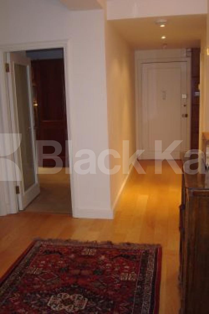 			New Instruction, 3 Bedroom, 1 bath, 1 reception Flat			 Gloucester Place, MARYLEBONE